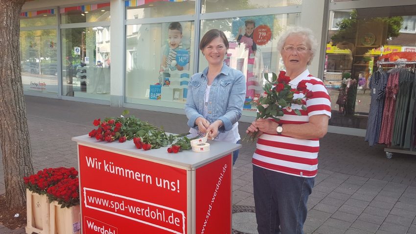 Mehr über den Artikel erfahren Rosen zum Muttertag